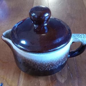 POTTERY CREAMER